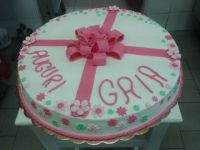 torta-compleanno-nastro-rosa
